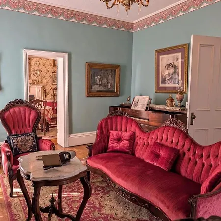 Downtown Historic Home, Easy Walk From State Street Bristol Exterior photo